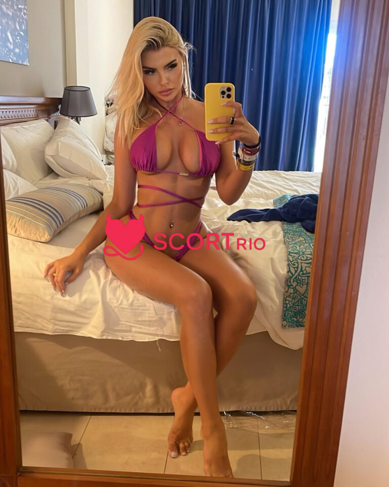 Monique Vianna - Photo 3