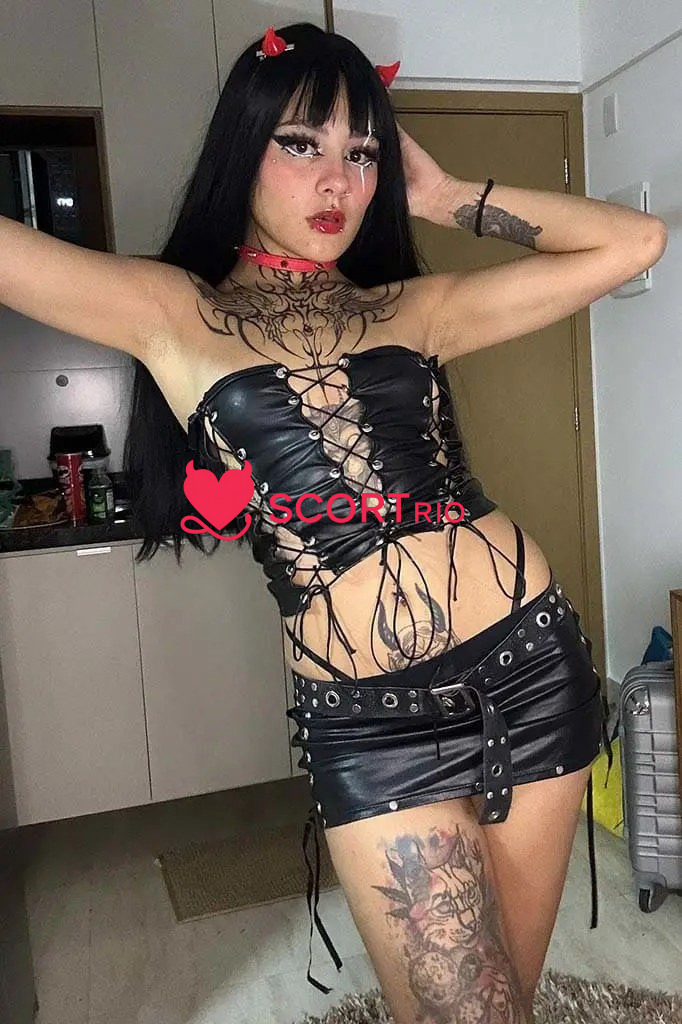 Dominic Reyes - Photo 9