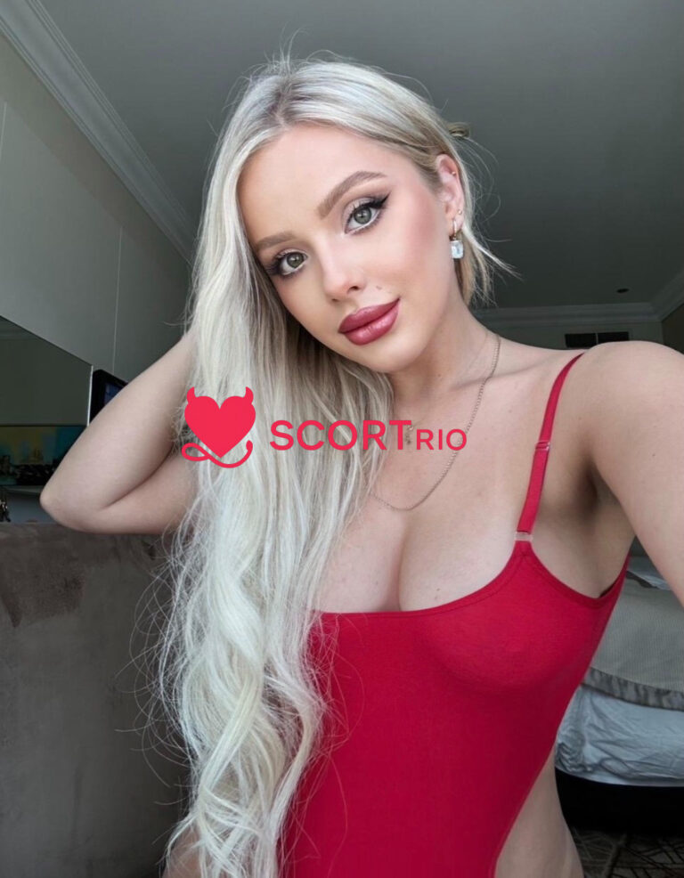 Kristal Machado - Foto 8, escort loira na Barra da Tijuca (RJ)