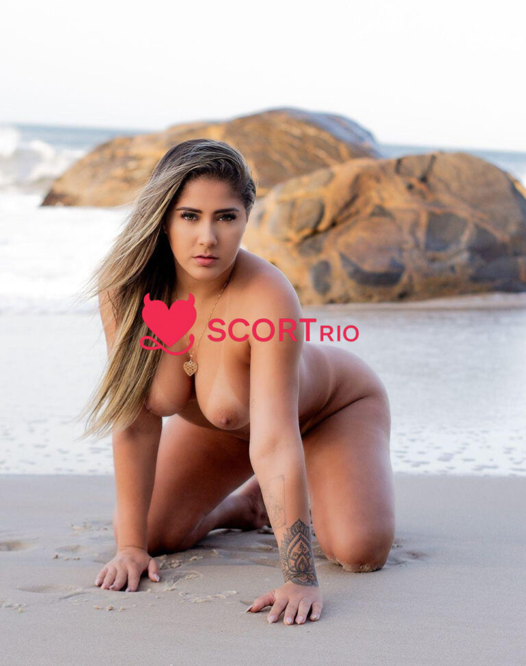 Ísis Rissatto - Foto 10, acompanhante loira na Barra da Tijuca (RJ)