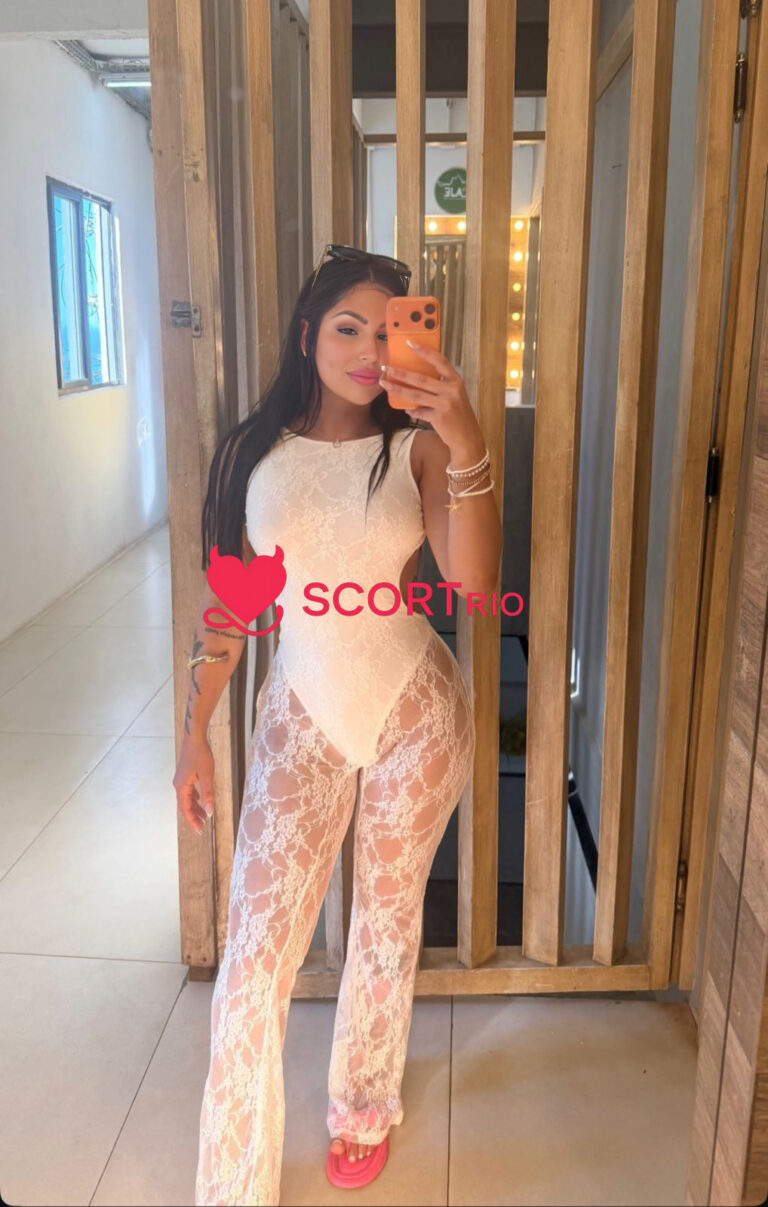 Yara Mattos, garota de programa em Copacabana - Foto 10