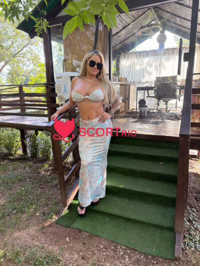 bianca, acompanhante loira rj em Copacabana